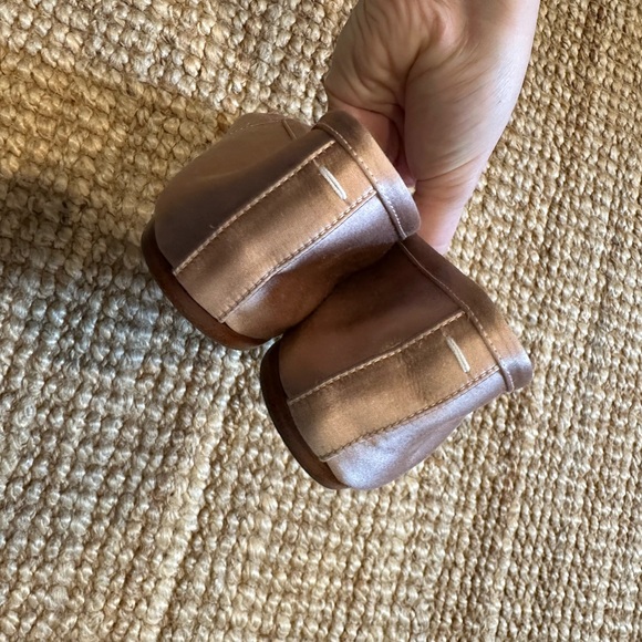 Maison Margiela Blush Pink Tabi - Picture 3 of 8